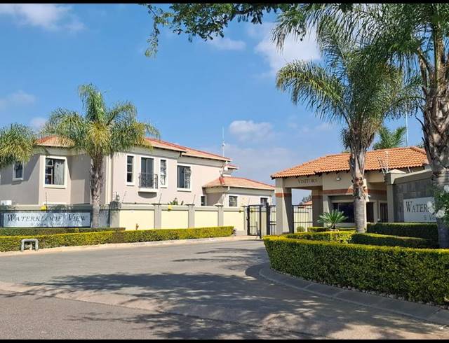 2 BEDROOM PROPERTY TO RENT IN RIETVALLEIRAND